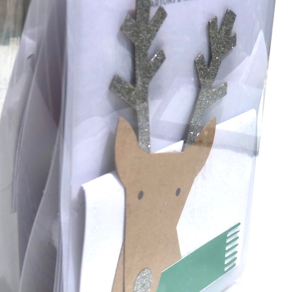 Meri Meri Santa & Reindeer Holiday Embellished Place Cards, Set 10 (2 Designs) - Picture 3 of 6